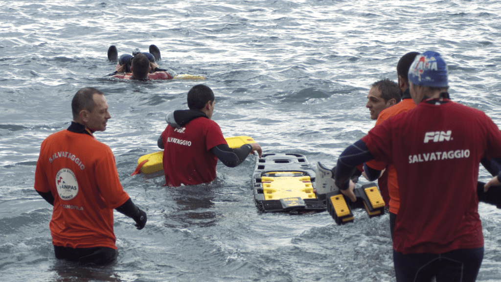 rescate acuatico tango